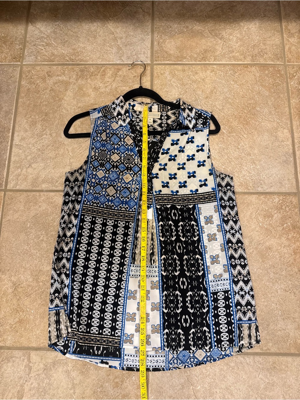 Dana Buchman Black, Blue & White Patchwork Print Sleeveless Collared Tank Top - Picture 2 of 3